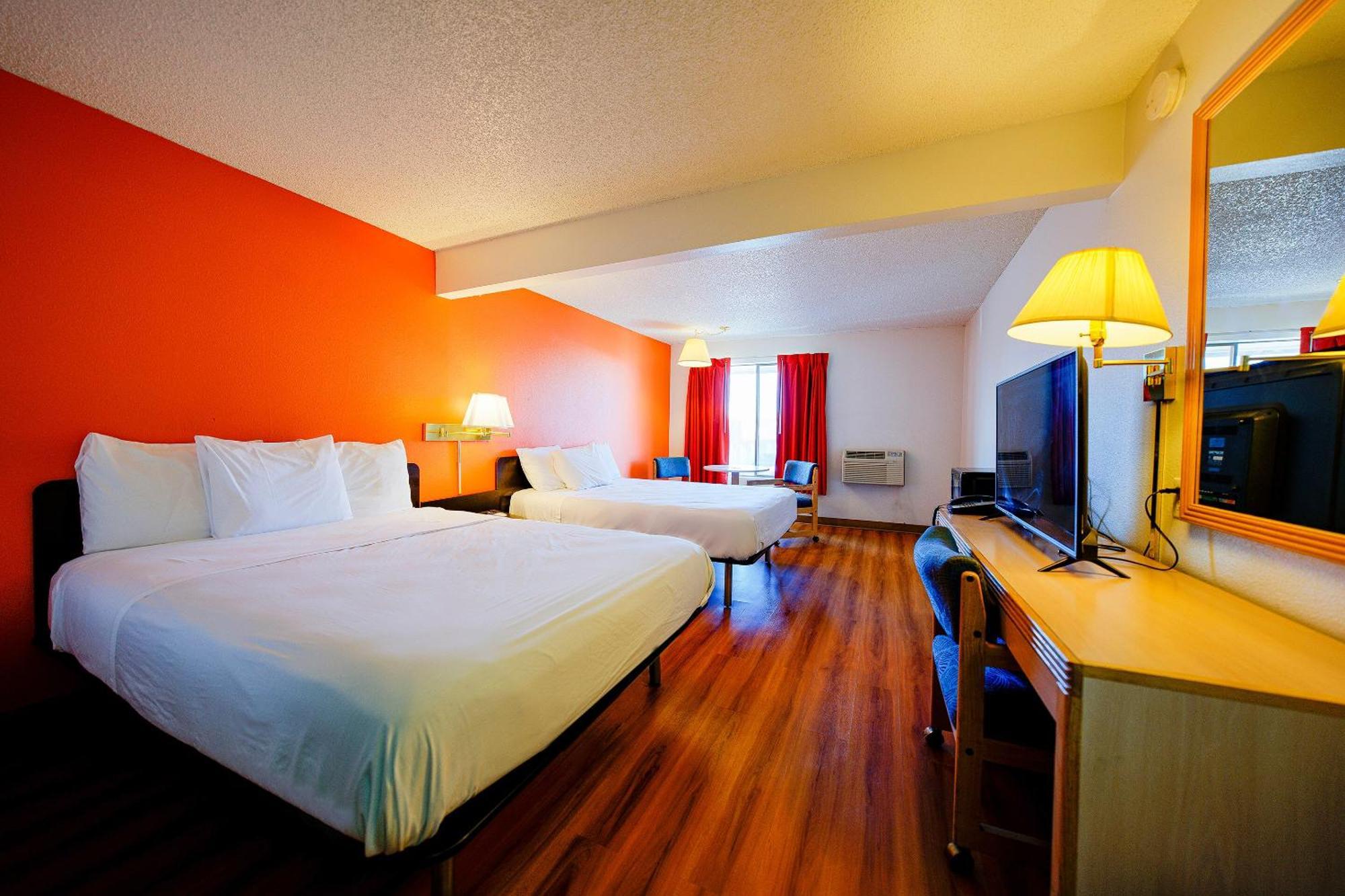 Oyo Hotel Hermiston Or, Downtown Exterior foto